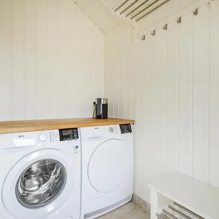 Casa vacanze Lovely In With Sauna