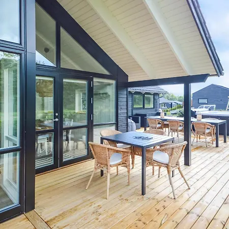 Lovely In With Sauna ハザスレウ